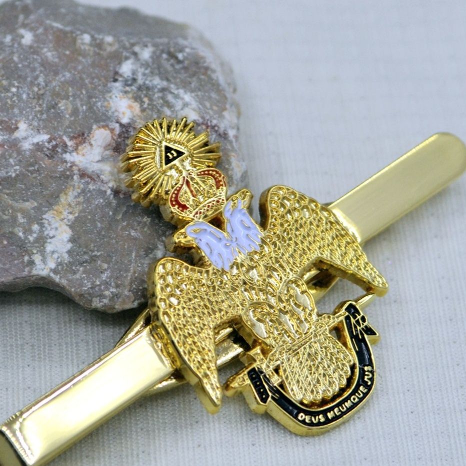 ネクタイピン 双頭の鷲モチーフ金製ネクタイピン