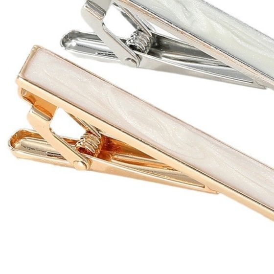 ネクタイピン 天然石装飾金枠ネクタイピン上品仕上げ