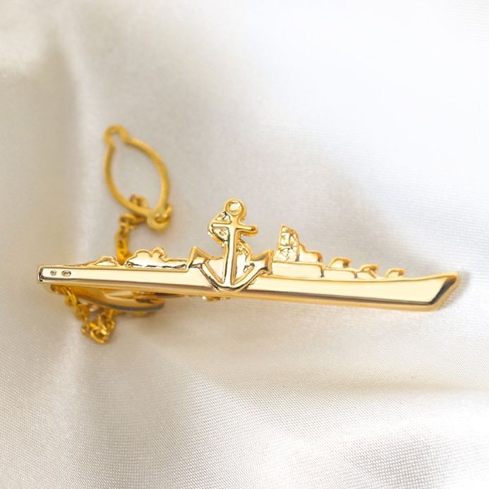 ネクタイピン 軍艦モチーフ錨付きチェーン金製ネクタイピン