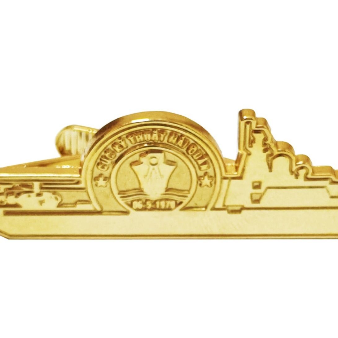 ネクタイピン 海軍艦船モチーフ立体彫刻ネクタイピン