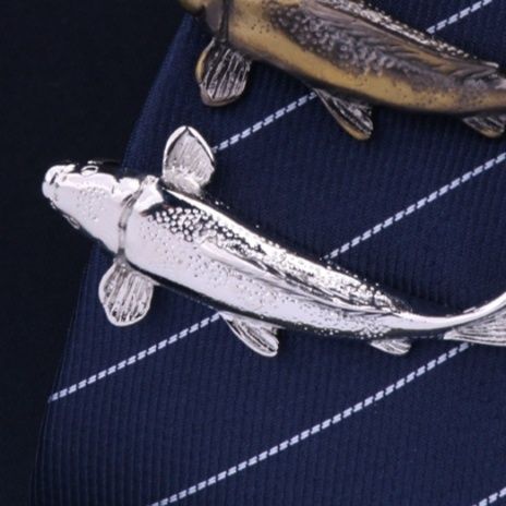 ネクタイピン 立体造形鯉モチーフネクタイピン