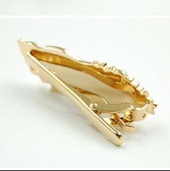 ネクタイピン 龍頭装飾立体彫刻ネクタイピン