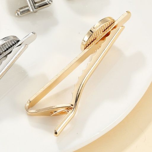 ネクタイピン 海洋イカリ模様丸型金製ネクタイピン