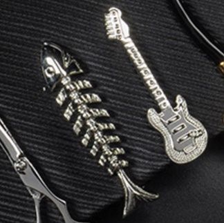 ネクタイピン 魚骨デザイン立体造形ネクタイピン