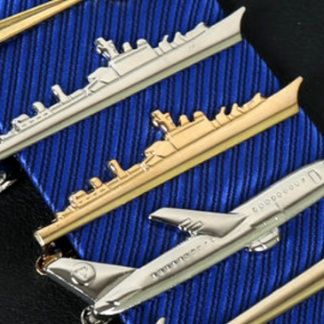 ネクタイピン 軍艦モチーフ金製ネクタイピン