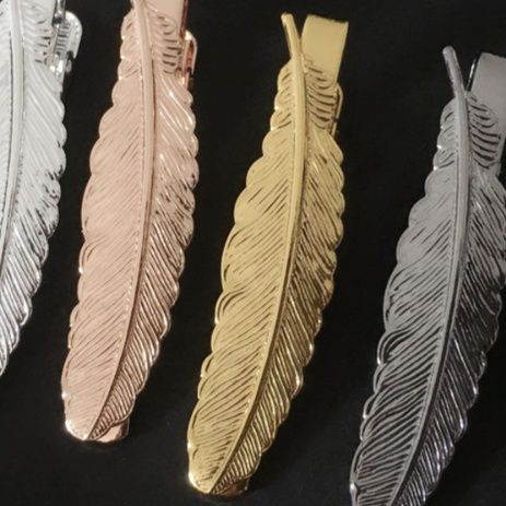 ネクタイピン 羽根モチーフ立体彫刻ネクタイピン