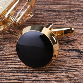 ネクタイピン 幾何学模様刻印ネクタイピンとカフスボタンセット