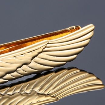 ネクタイピン 羽根モチーフ立体彫刻ネクタイピン