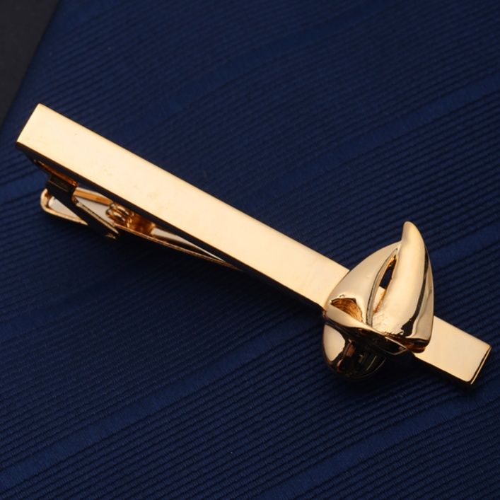 ネクタイピン 碇モチーフ高級金属製ネクタイピン