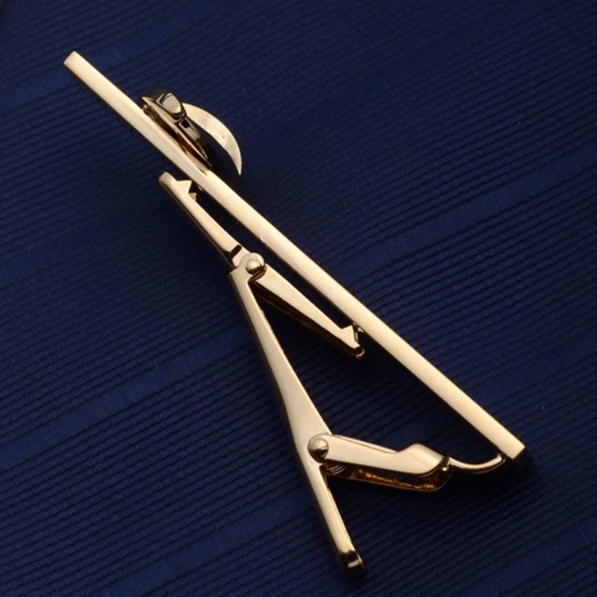 ネクタイピン 碇モチーフ高級金属製ネクタイピン