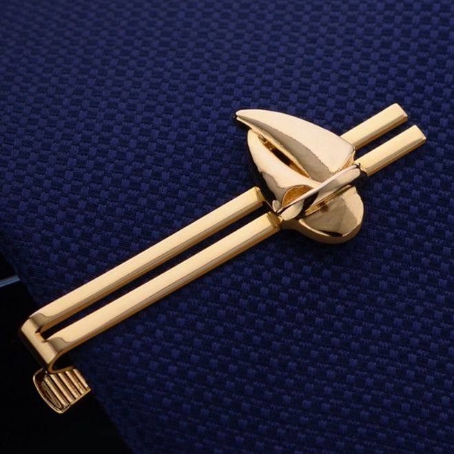 ネクタイピン 碇モチーフ高級金属製ネクタイピン