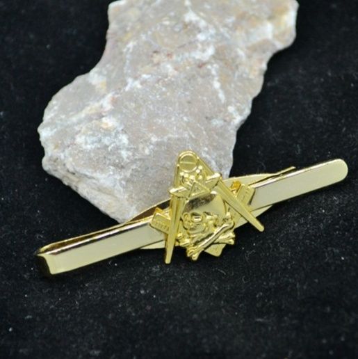 ネクタイピン 石工組合象徴図案金製ネクタイピン