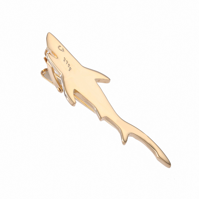 ネクタイピン 鮫モチーフ立体デザインネクタイピン