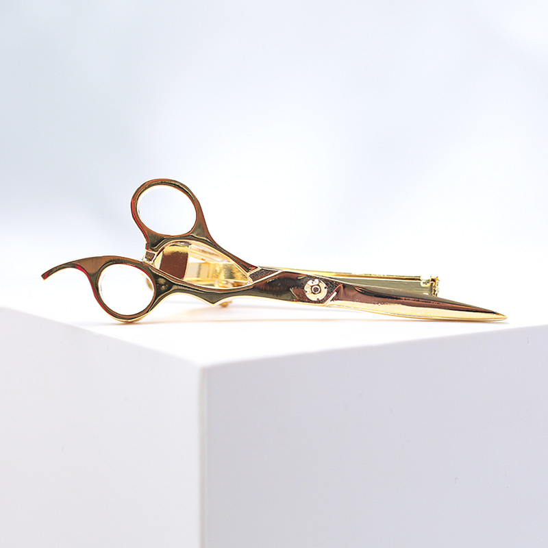 おもしろいタイピンおすすめ5選