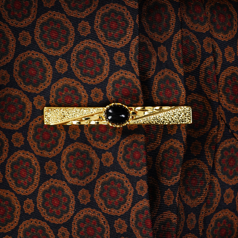 ネクタイピン 天然石付き金製ネクタイピン