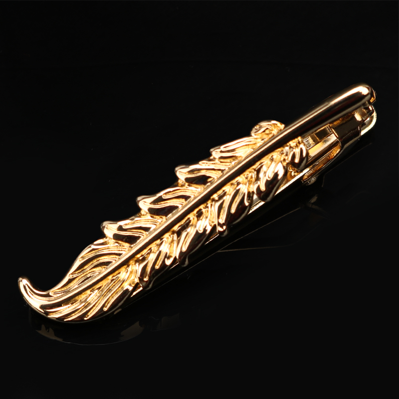 ネクタイピン 羽根モチーフ立体デザインネクタイピン