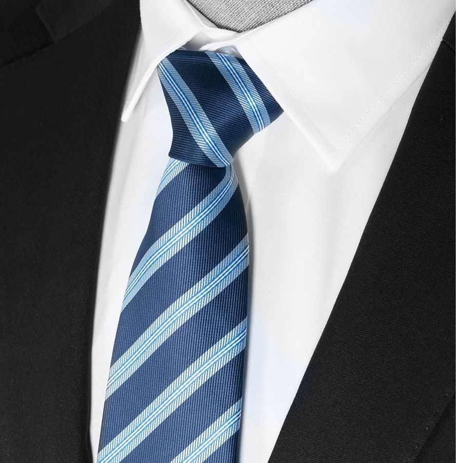 ネクタイ 洗練されたストライプ模様の上質ビジネスネクタイ