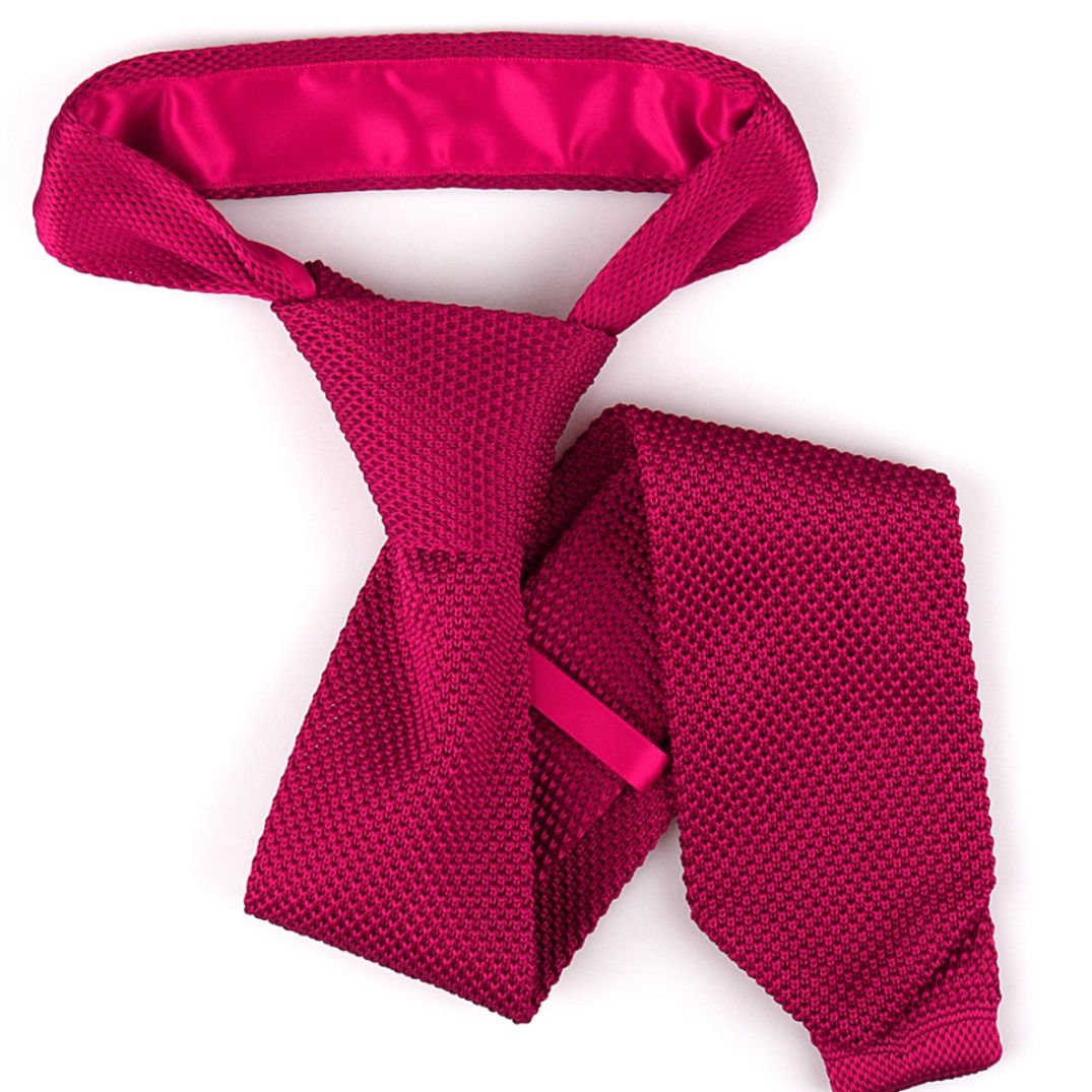 立体感際立つ斜め織り組織柄ネクタイ