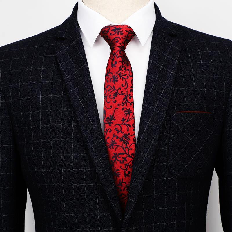 ネクタイ 華麗な唐草柄模様ネクタイ