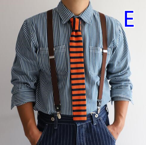 男性用ストライプ毛糸ネクタイ 学生制服風仮装用