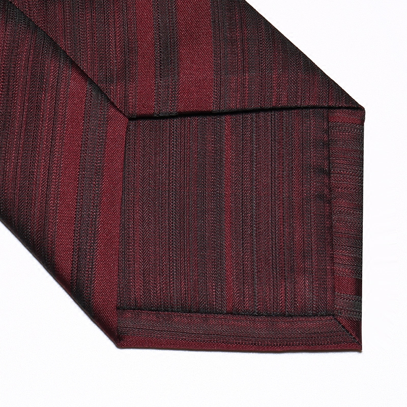 ネクタイ 上品な斜め縞模様の織り柄入り高級感ネクタイ
