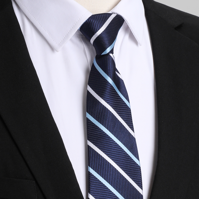 ネクタイ 洗練された斜めストライプ柄ビジネスネクタイ
