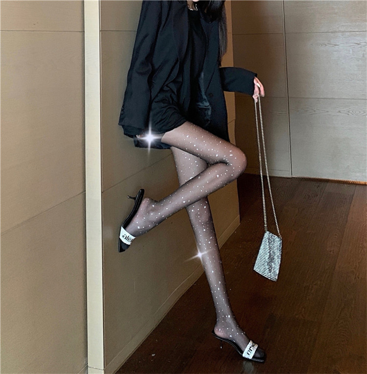 星柄薄手網タイツ 黒色ストッキング 上品大人気