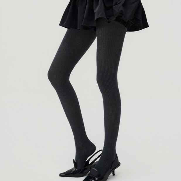 着圧リブ編みタイツ 黒 厚手ストッキング