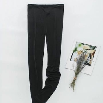 絹百パーセント着圧薄手タイツレギンス