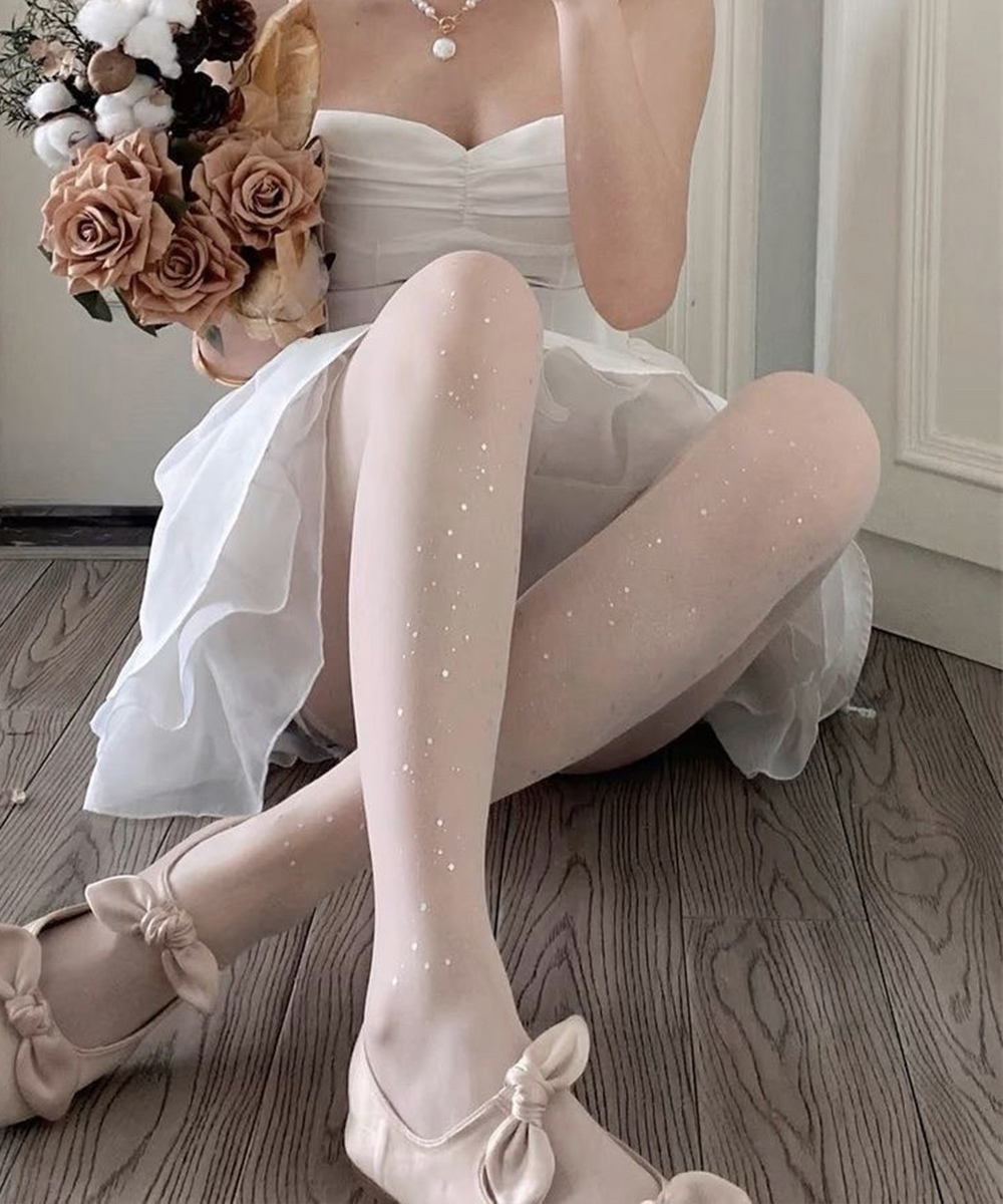 網タイツ ラメ輝く女性用ストッキング