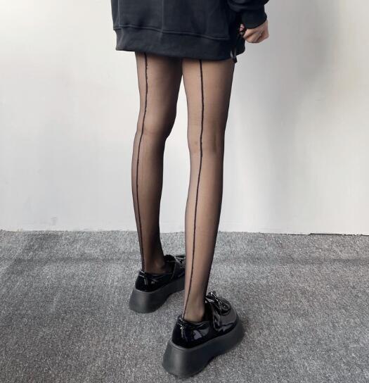 網タイツ 縦ライン入り 通気性抜群 美脚ストッキング