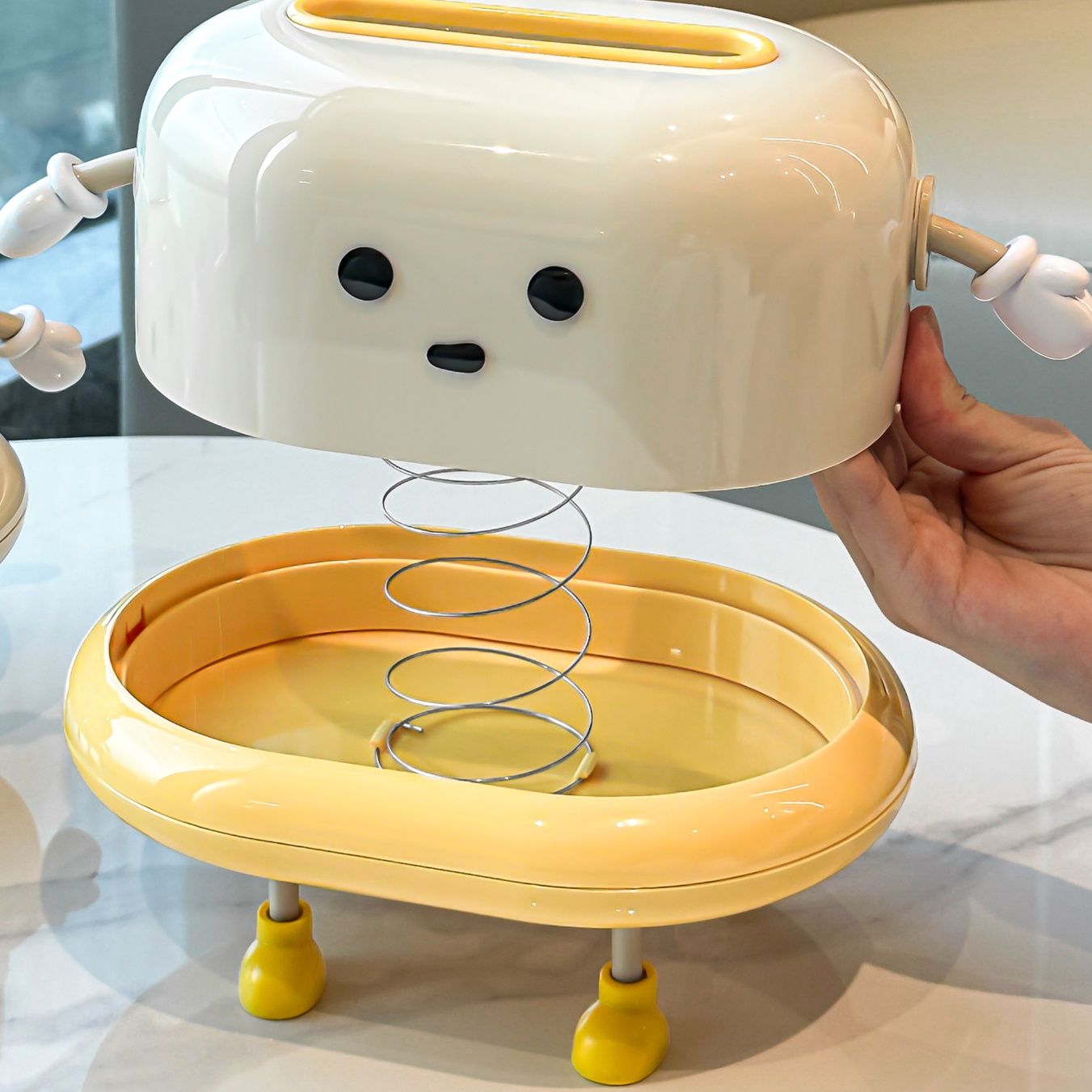 ティッシュケース ゆらゆらパンくんティッシュボックス