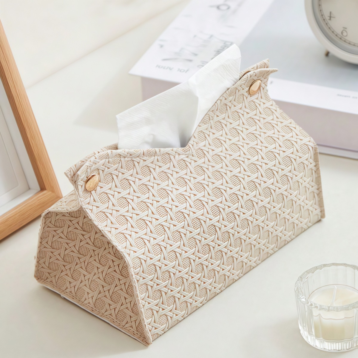 https://fulmo-img-server.com/tiscase/9fb70590-311b-421f-bf2f-ce8d7dec3ad6.jpg