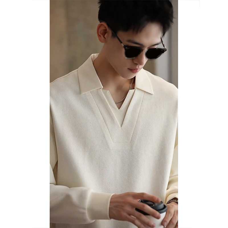 シンプルに魅力を引き立てる！ニットトレーナーメンズおしゃれコーデ5選