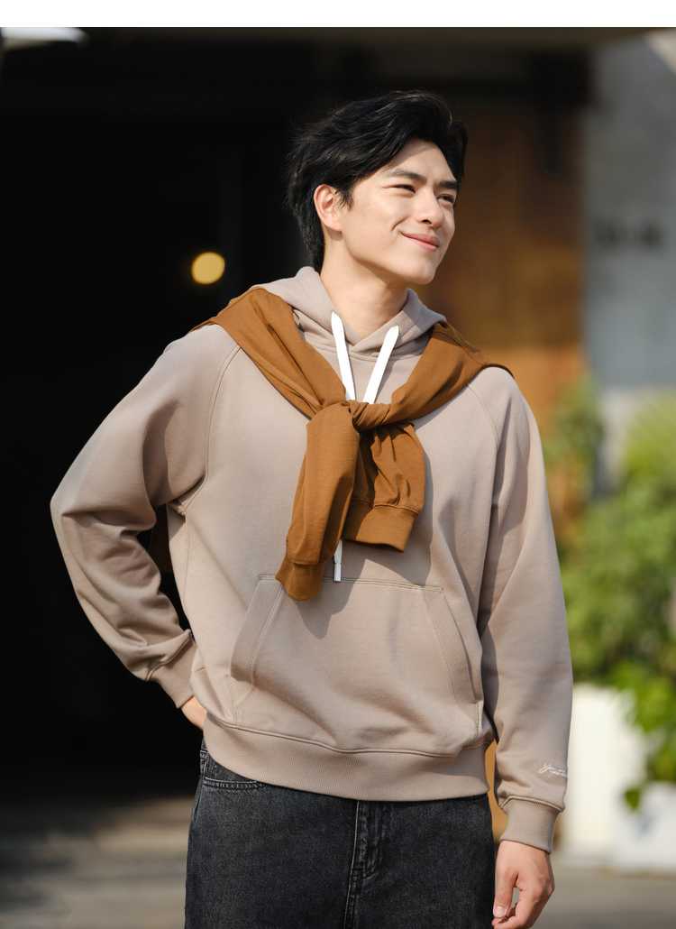 おっさんにおすすめのパーカー5選