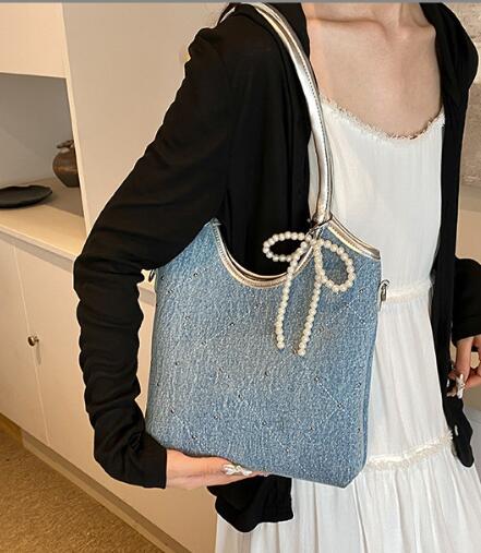 大容量デニム風キャンバストート パール紐付き韓国風鞄