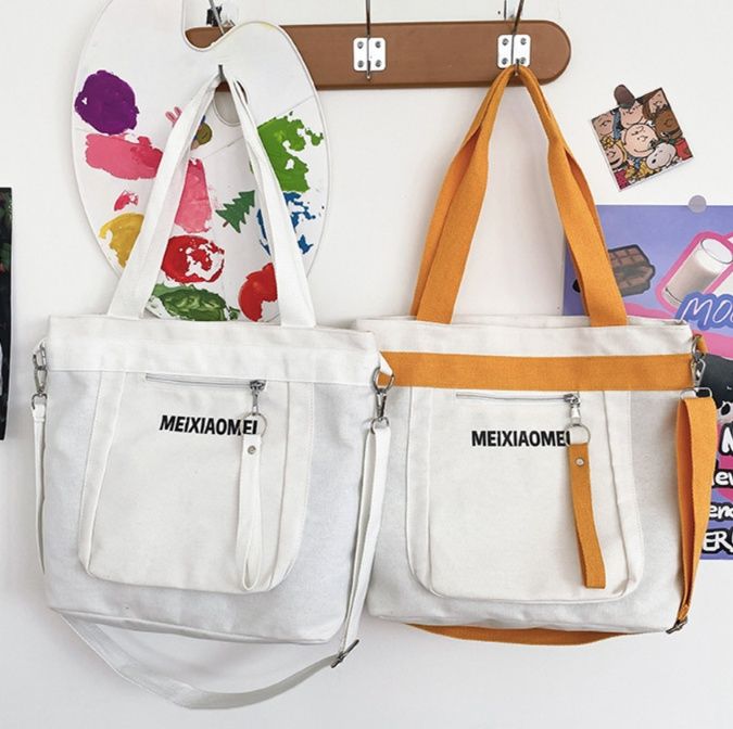 キャンバストート シンプル多機能ポケット付きトート