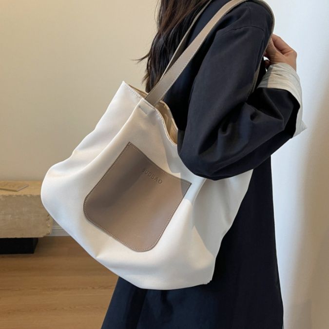 キャンバストート 外ポケット付き シンプル帆布バッグ