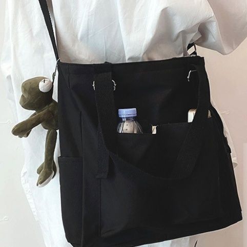 大容量キャンバストートバッグ斜めがけ二つ持ち通勤