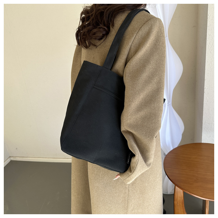 2024新作 大容量キャンバストートバッグ 肩掛け帆布