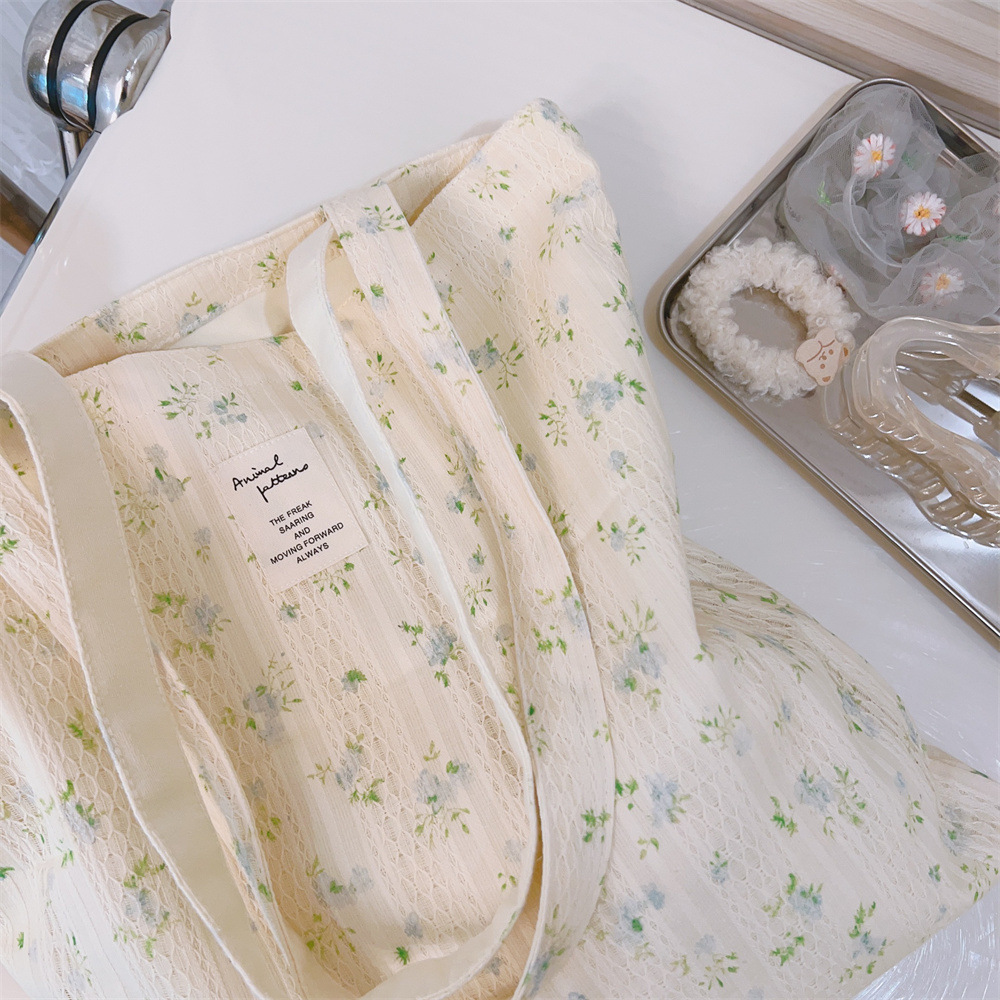 花柄肩掛け斜めがけ対応キャンバストート