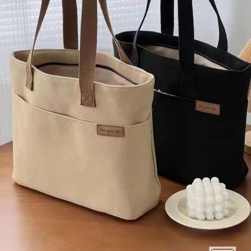 https://fulmo-img-server.com/totebase/50cbd83f-a663-45ab-9085-c29d69b6b338.jpg