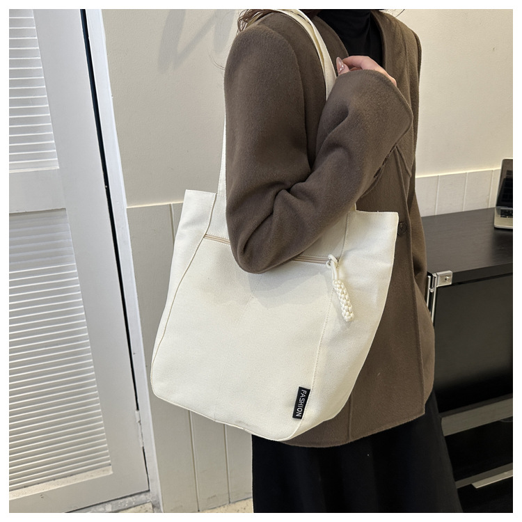 2024新作 大容量キャンバストートバッグ 肩掛け帆布