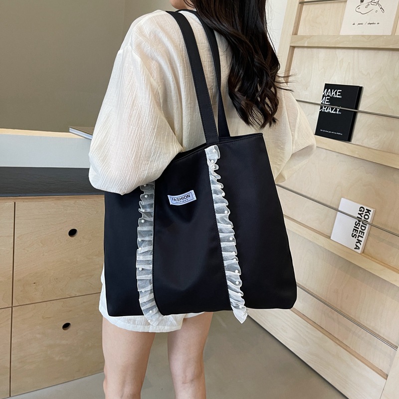 キャンバストート フリル装飾 優美トートバッグ
