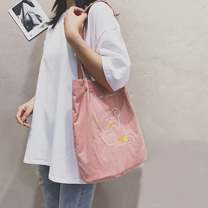 くま柄キャンバストートバッグ大容量ショルダー