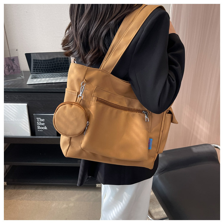 キャンバストート ミニマルポケット付きキャンバストート