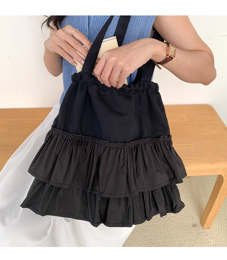 キャンバストート フリルデザイン ゆったり手提げバッグ