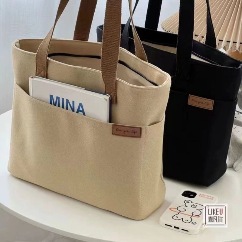 https://fulmo-img-server.com/totebase/dcc8fbff-286f-4054-971d-f9e7ba271d8c.jpg