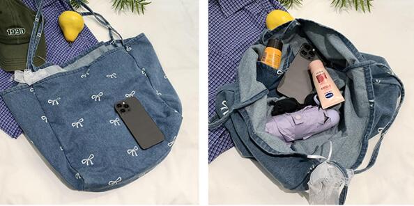 リボン柄大容量キャンバストートバッグ