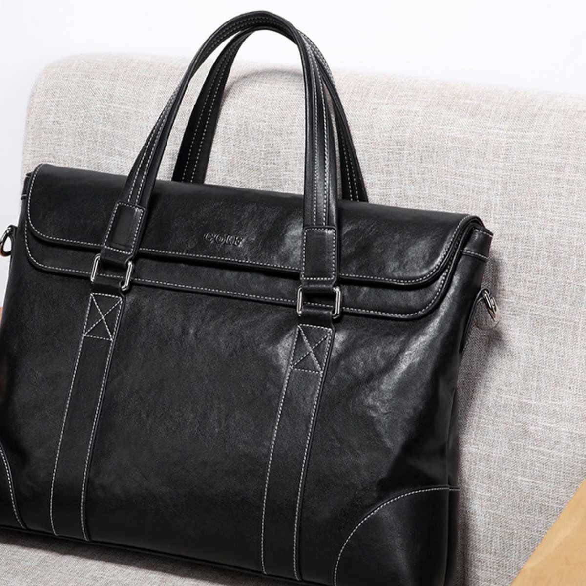 2024年最新！メンズに人気の流行りカバンで印象が変わる10選